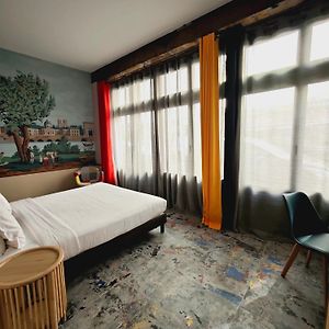 Deluxe Kamer met een King Size Bed en Uitzicht op de Stad